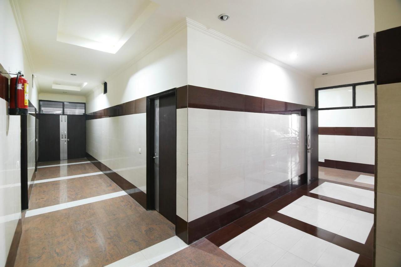 غازي أباد Capital O 68148 Hotel Shree Jee Palace المظهر الخارجي الصورة