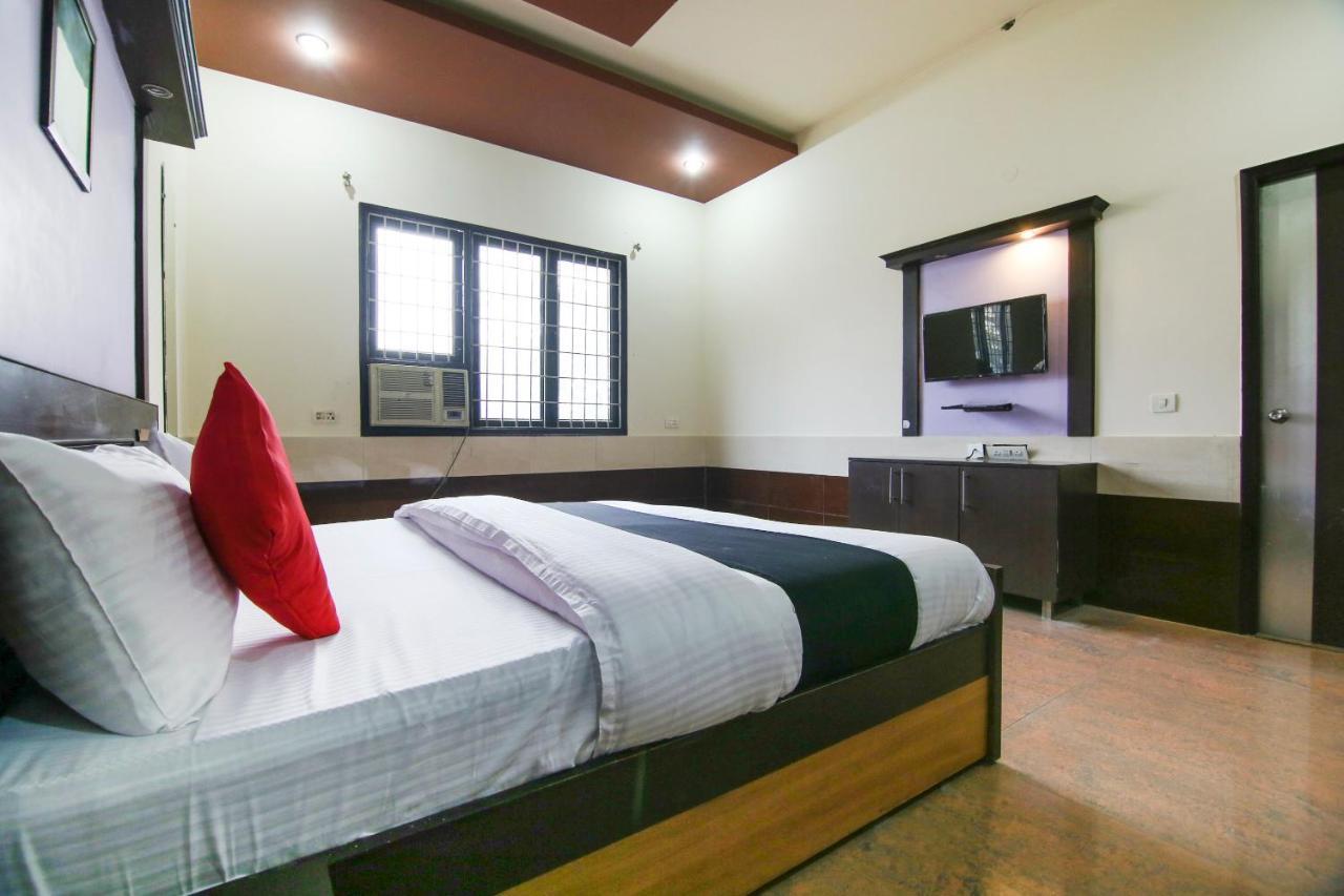 غازي أباد Capital O 68148 Hotel Shree Jee Palace المظهر الخارجي الصورة